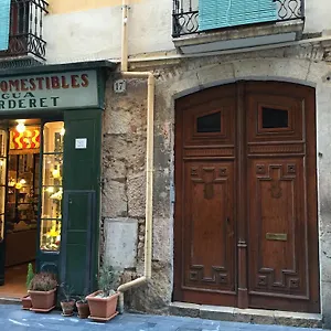 https://apartamento-merceria-tarragona.top-hotels-tarragona.com