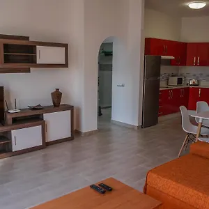 https://apartment-old-town-reina-sofia-1.in-canary-islands.com